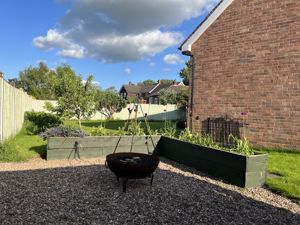 Photo 24- click for photo gallery